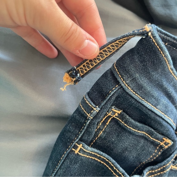 NWT Women’s Curvy High-Rise Vintage Flare Jeans - Picture 2 of 11